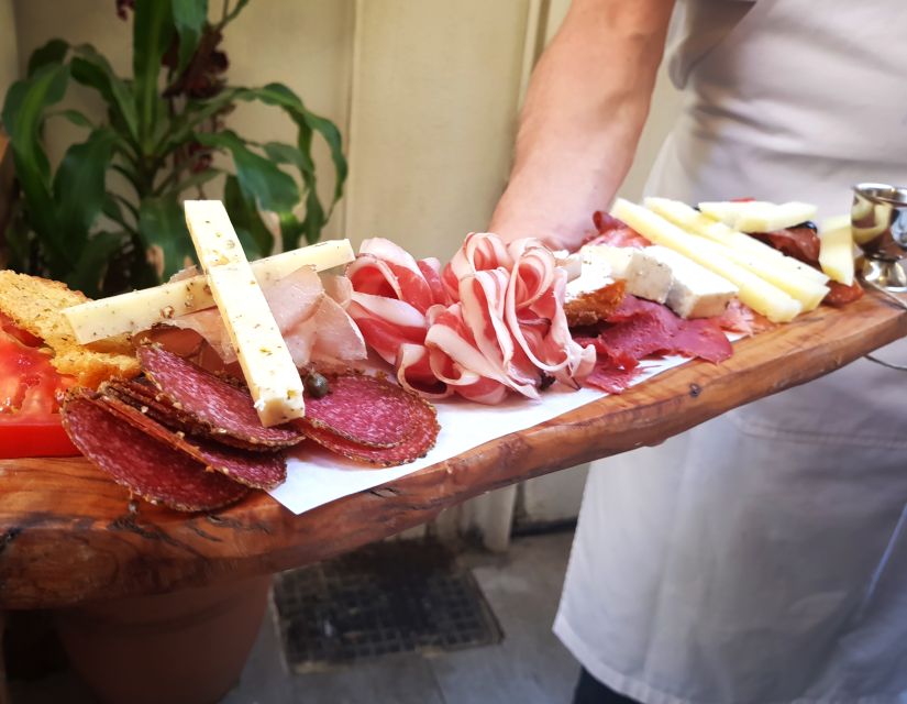 Athens: The Ultimate Food Tasting Tour - What the guiding adds to the food