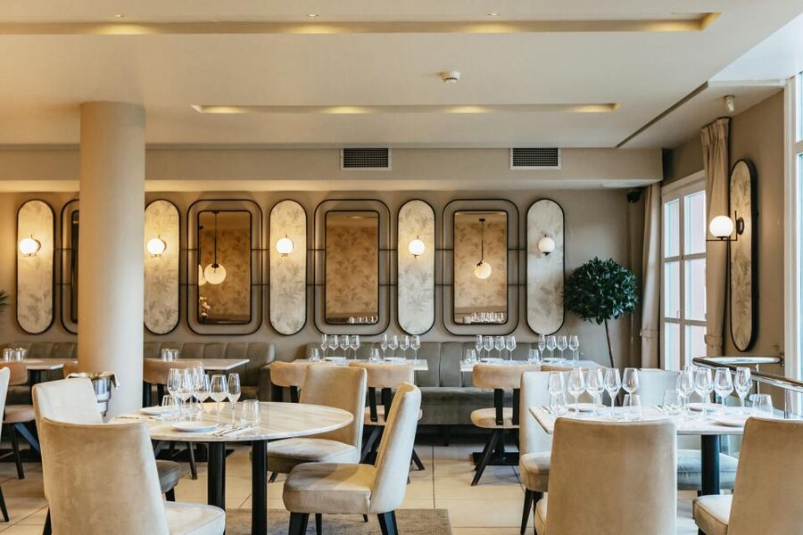 Athens: Wine Tasting with a Sommelier under the Acropolis - George Spirou’s Teaching Style