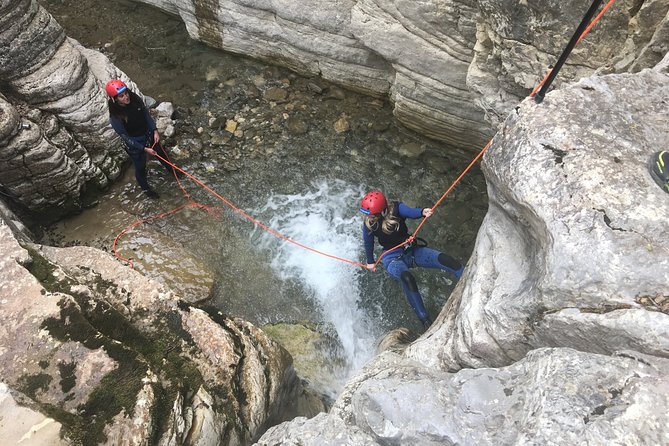 Canyoning trip at Zagori area of Greece - Section A - The 30-minute briefing sets the tone