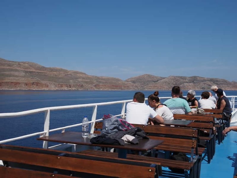 Chania: Balos Gramvousa Cruise with Transfer and Boat Ticket - Boarding at Kissamos and choosing your place on the boat