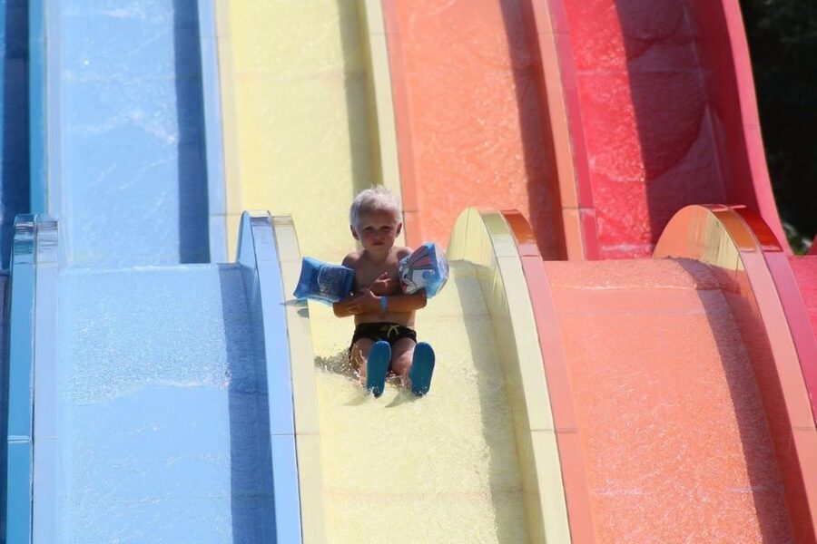 Chania & Rethymno:Limnoupolis Water Park with Lunch+Transfer - The rides: freefall, black hole, and giant slides