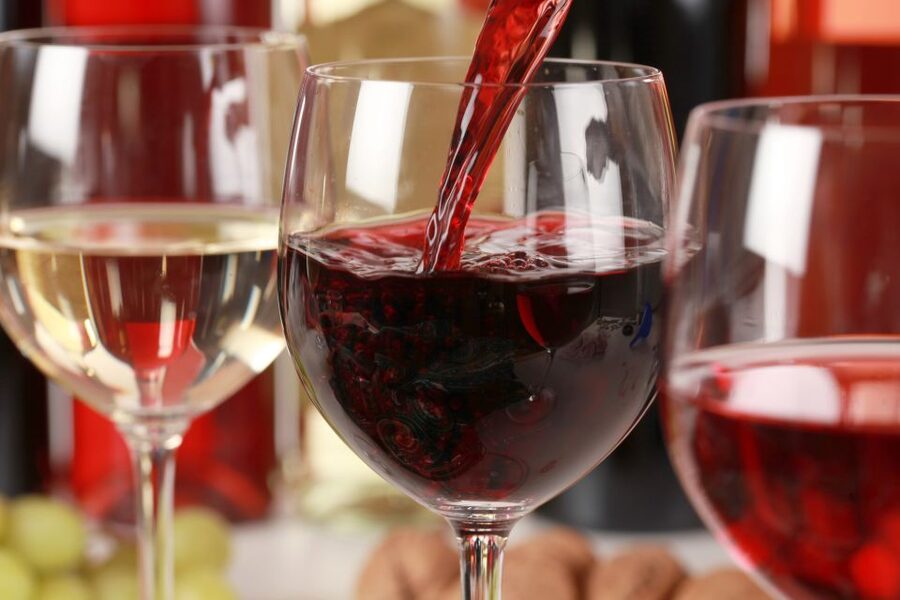 Chania: Sightseeing & Tastings Tour - Old Chania, from grand monuments to side streets