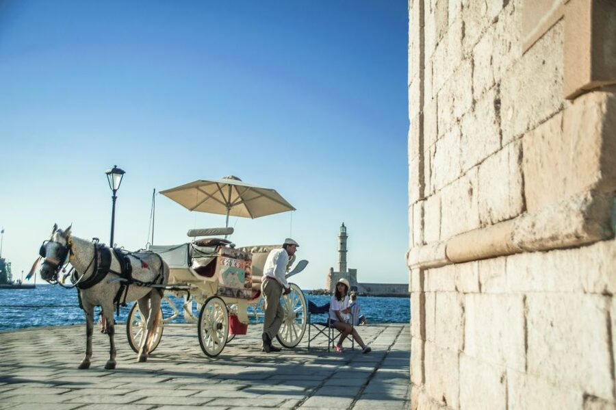 Chania: Sightseeing & Tastings Tour - A traditional knife workshop and local hands at work