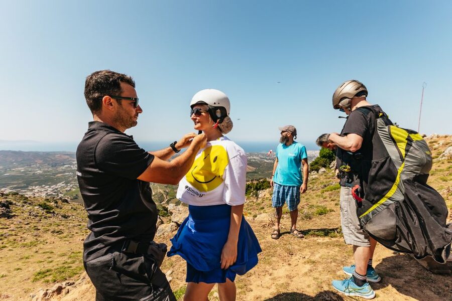 Chania: Tandem Paragliding Flight in Crete - Twenty minutes above Chania