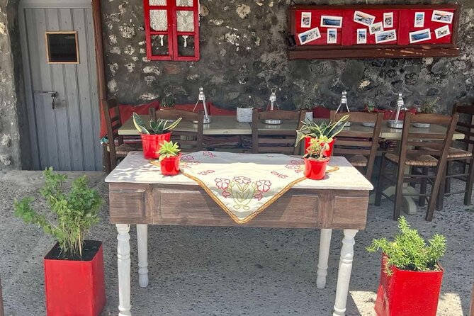 Cooking Class in Traditional cave house in Santorini! - Is $133.08 a fair price?