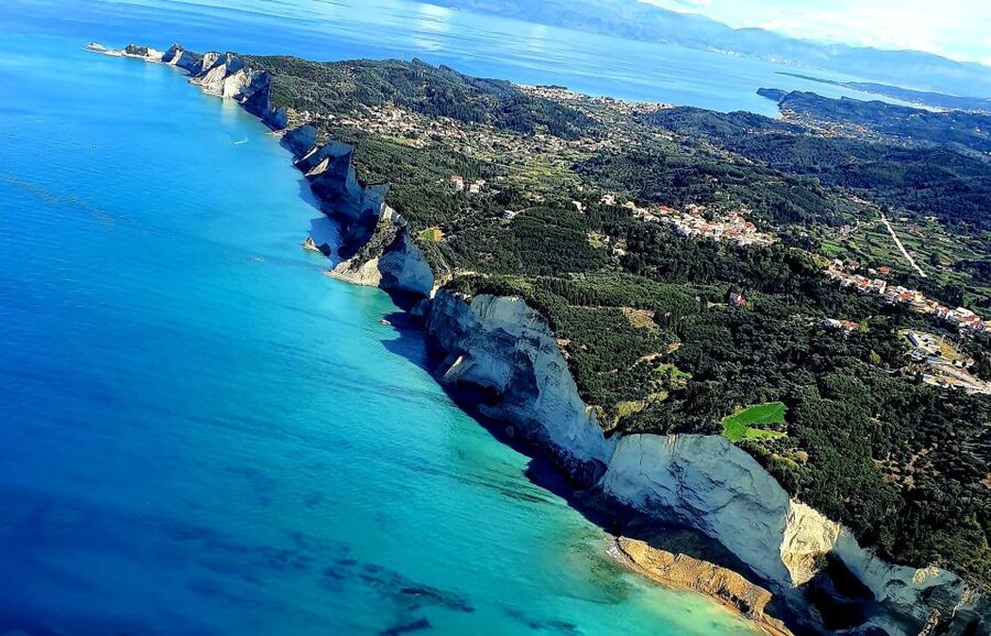 Corfu: Tandem Paratriking Flight over Corfu - Key points about the Corfu flight
