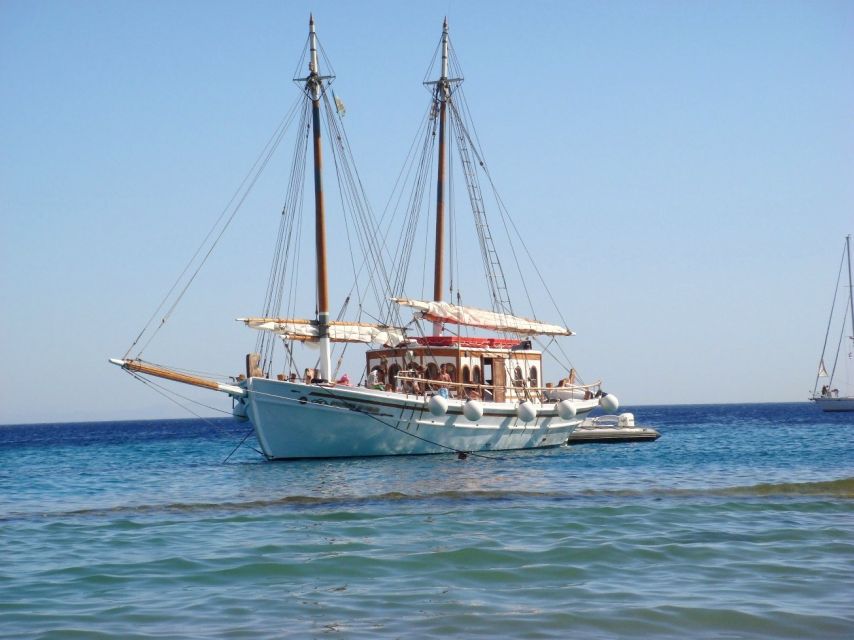 Corfu Town: Full-Day Cruise with Lunch, Drinks & Swim Stops - Who Should Book This Corfu Boat Day?
