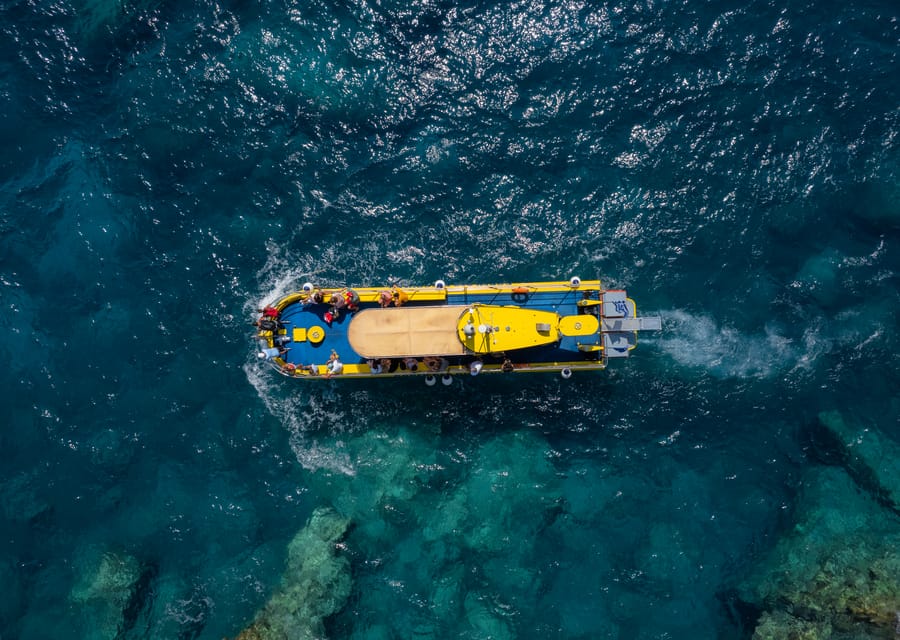 Corfu: Underwater Cruise in Paleokastritsa - The 2.2-meter cabin and underwater viewing