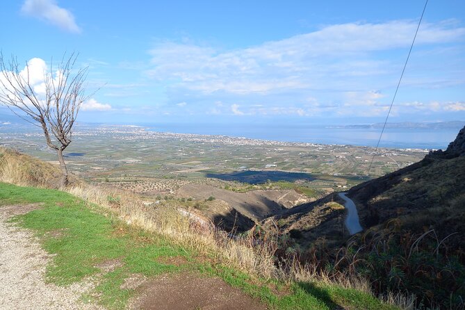 Corinth Canal Cruise, Ancient Corinth & Acrocorinth Private tour - Ancient Corinth puts Greek and Roman worlds side by side