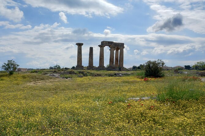 Corinth Canal Cruise, Ancient Corinth & Acrocorinth Private tour - Lunch in Ancient Corinth keeps the day grounded