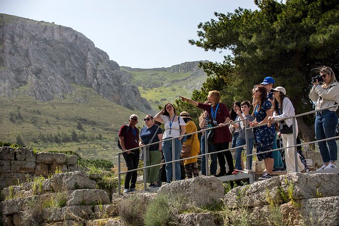 Corinth Canal, Mycenae & Nafplion Premium Tour with Expert Guide - The confusing Syntagma Square stop