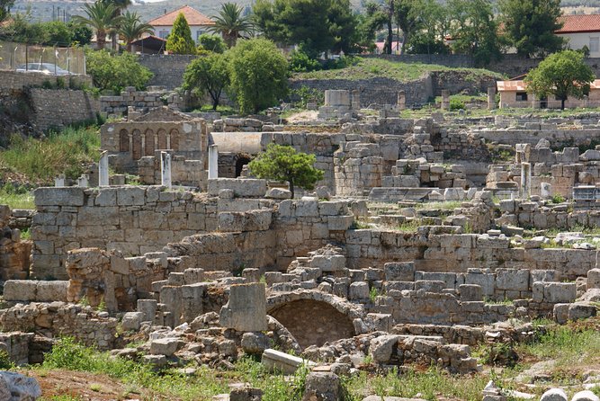 Corinth Half-Day Trip from Athens with Entrance Tickets - Seeing the Corinth Canal in 20 minutes