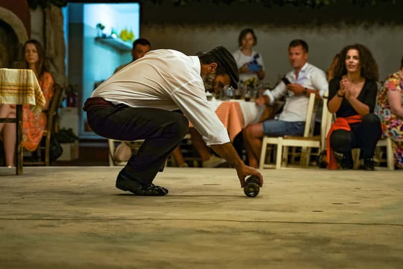 Cretan Night: Dinner & Live Show at Pano Karouzanos Village - Walking through Ano Karouzana before dinner