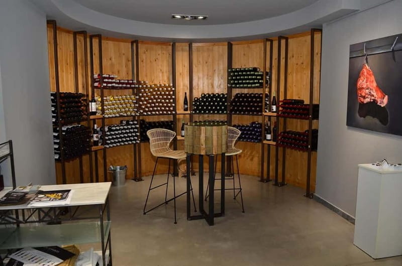 Crete: 2 Wineries Tour with Wine Tasting & Lunch - Why this Cretan wine day works so well