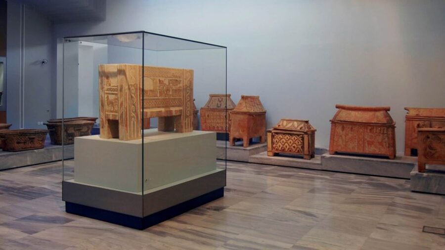 Crete: Knossos E-Ticket with Audio Guide & Optional Museum - The key points at a glance