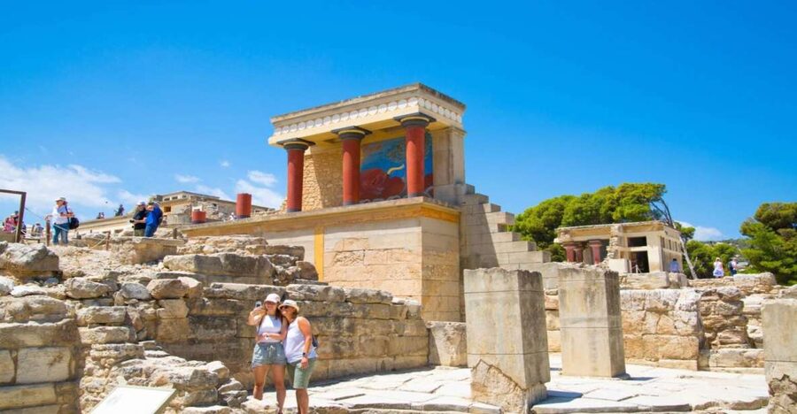 Crete: Knossos E-Ticket with Audio Guide & Optional Museum - Why this combination works in Crete