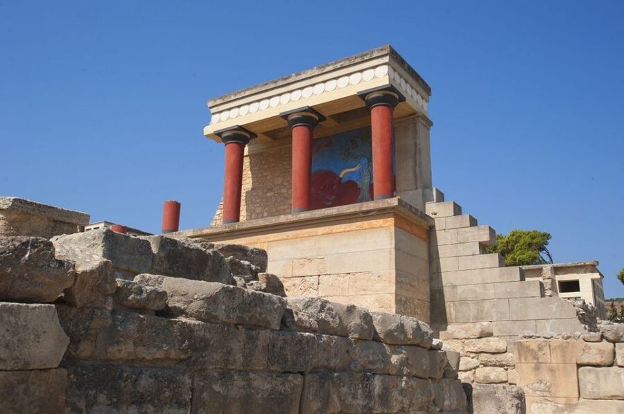 Crete: Knossos Palace and Lassithi Plateau Day Tour - Tzermiado, Plateau Views, and a 14 Euro Lunch