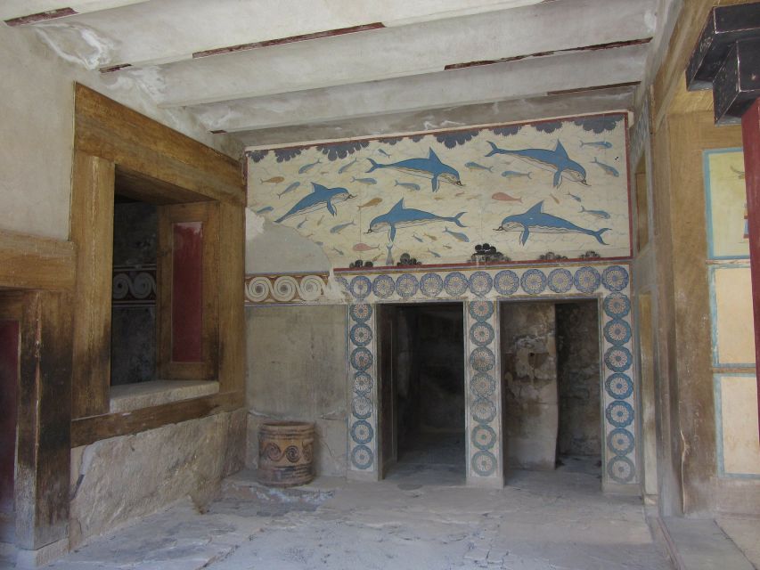 Crete: Knossos Palace & Heraklion Guided Tour - Heraklion Archaeological Museum: the missing pieces