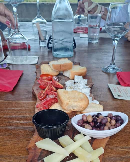 Crete: Knossos Palace, Winery & Olive Oil Tour with Lunch - What to bring and who should skip it
