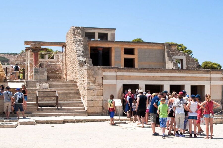 Crete: Palace of Knossos E-Ticket and Audio Guide - How much time should you allow?
