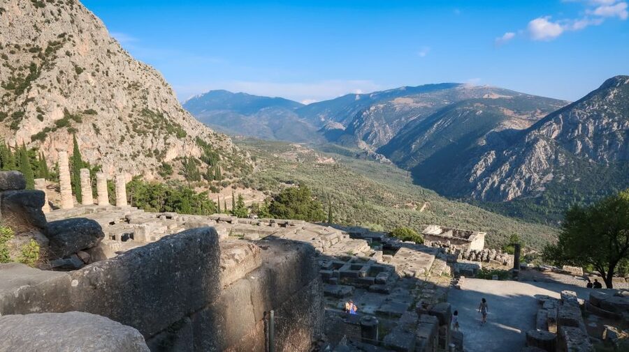 Delphi: Archaeological Site & Museum Ticket with Audio Tour - Five useful things to know before visiting Delphi