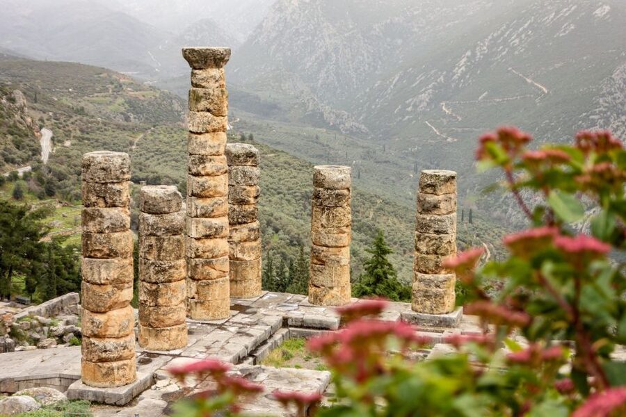 Delphi: Archaeological Site & Museum Ticket with Audio Tour - Start inside the Delphi Archaeological Museum