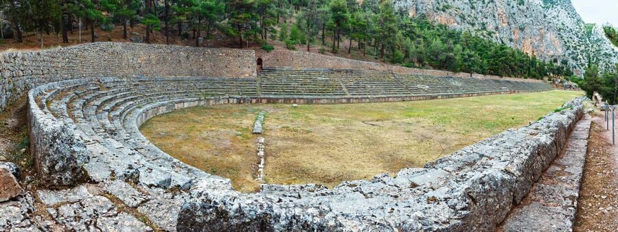 Delphi: Audiovisual self-guided tour with 3D models - Understanding the Pythian Games at Delphi