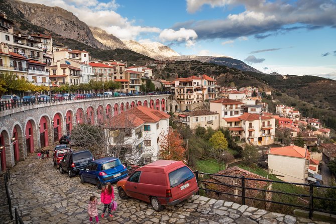 Delphi English Day Trip from Athens with Official Guide - Walking through the ancient town of Delphi