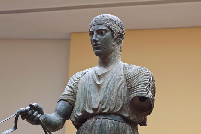 Delphi Full Day Private Tour from Athens - Arachova gives the journey a mountain-town pause
