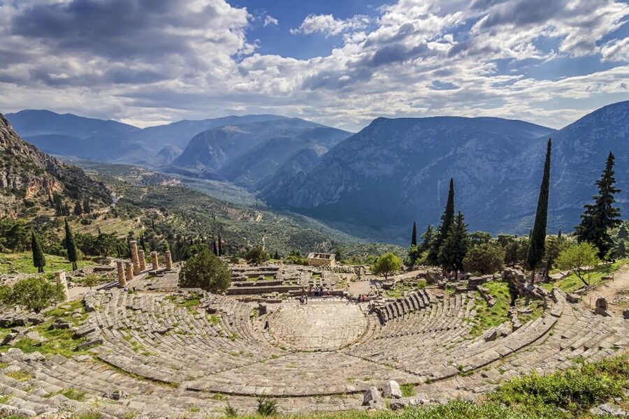 Delphi Guided Walking Tour and Admission Ticket - Why a guide helps at ancient Delphi