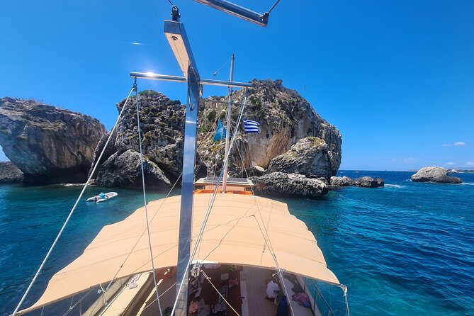 "Dreamy cruise"Daily Cruise from Argostoli harbour with a traditional Greek boat - Starting at Argostoli Harbour at 10 a.m.