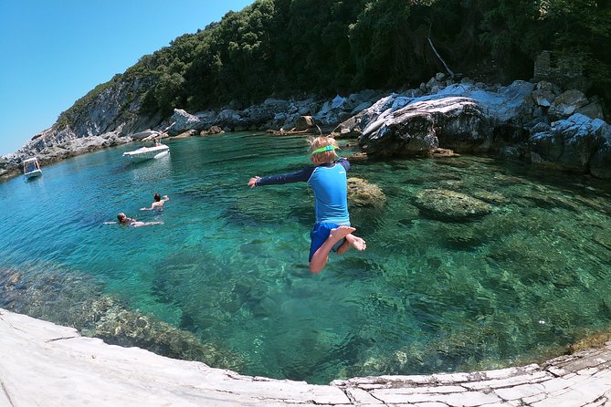 East Pelion Mini Boat Tour - Milopotamos and the appeal of white pebbles