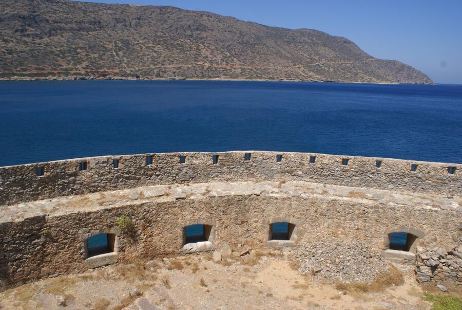 Elounda: Spinalonga Guided Boat Tour with BBQ and Swimming - Who should choose this experience?