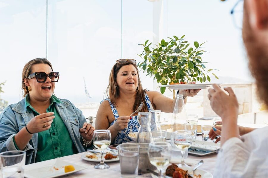Fira: Guided Foodie Walking Tour with Tastings - Fira’s alleyways and the olive oil lesson