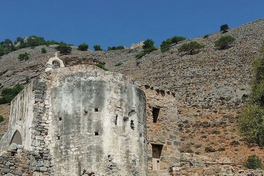 From Agia Galini/Matala: Samaria Gorge Hiking Tour - Guides, transport, and the value of $79