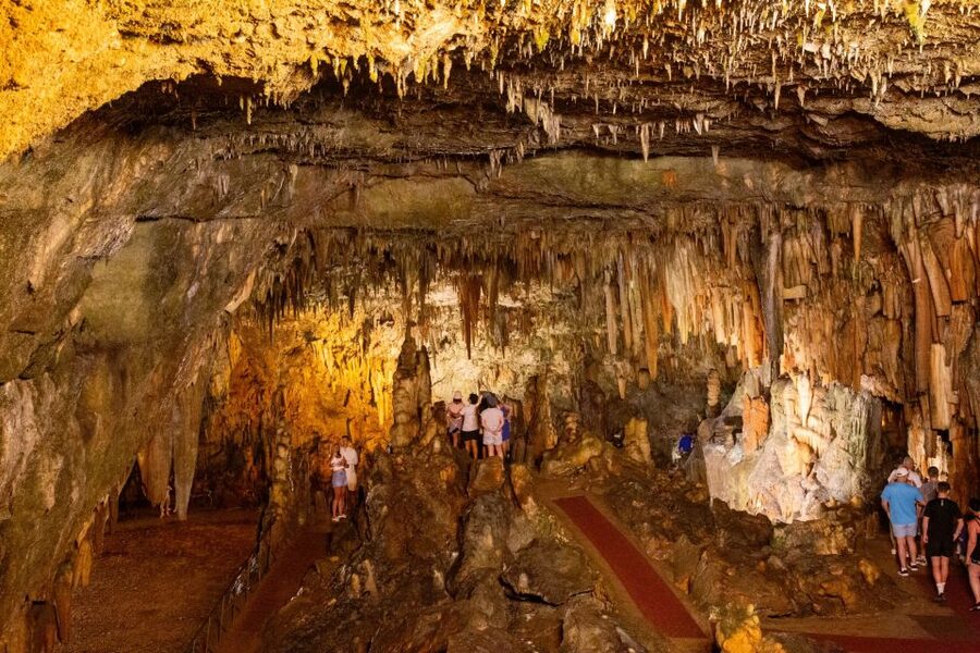 From Argostoli: Melissani Lake & Drogarati Caves Tour - Why this half-day trip works well from Argostoli