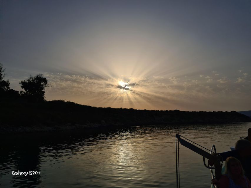 From Argostoli: Vardiani Island Sunset Cruise & Greek Meze - Key points to know before booking