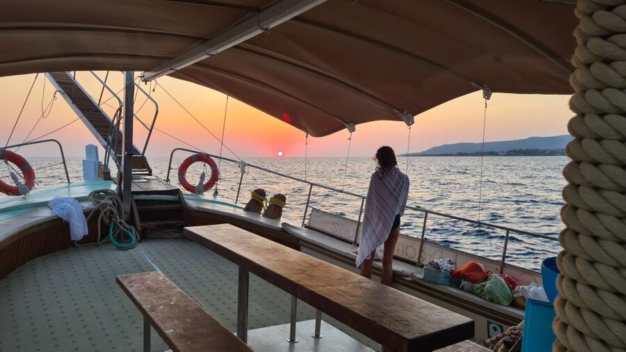 From Argostoli: Vardiani Island Sunset Cruise & Greek Meze - Is $53 good value?