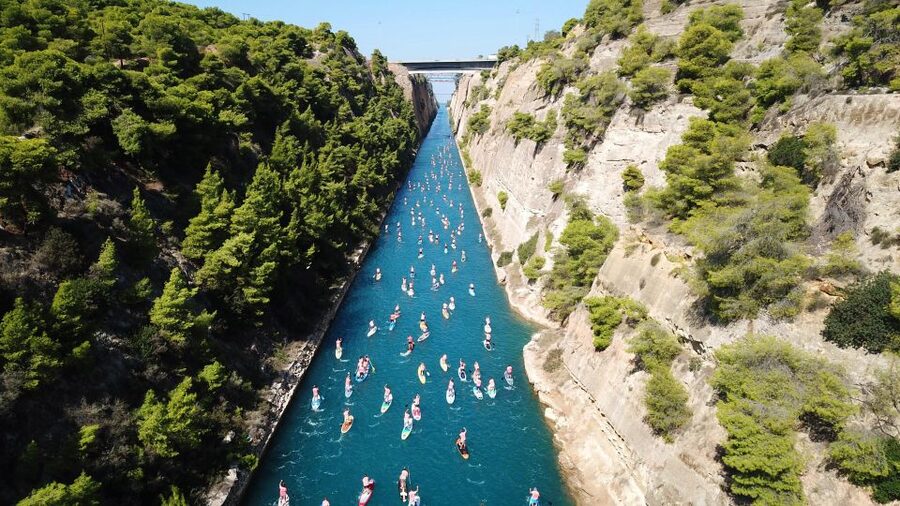 From Athens: Ancient Corinth Day Trip with Canal & VR Guide - Why Corinth makes a good escape from Athens