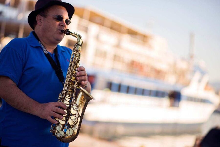 From Athens: Day Cruise to Hydra, Poros & Aegina with Lunch - The Long Cruise Across the Saronic Gulf