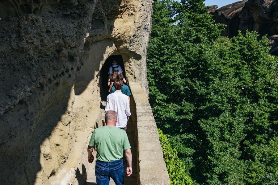 From Athens: Delphi and Meteora 2-Day Guided Tour - Why this two-day route works from Athens