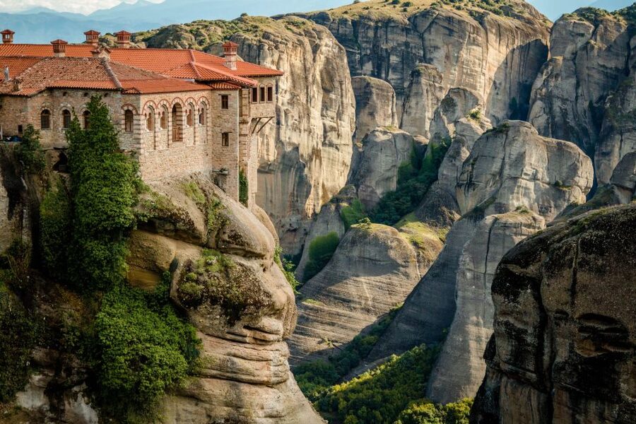 From Athens: Delphi and Meteora 2-Day Tour with Hotel - What the $259 price really covers