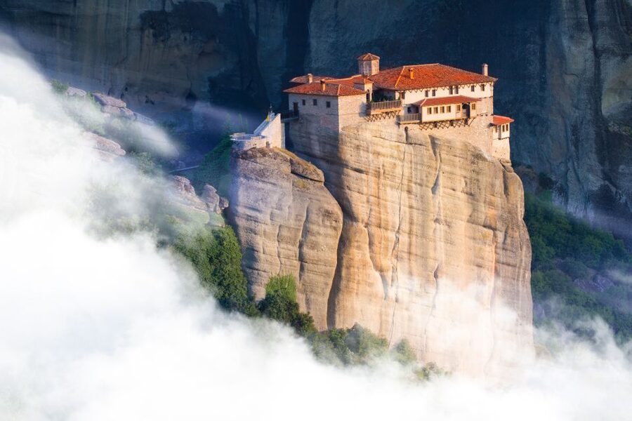 From Athens or Piraeus: Meteora Full-Day Private Trip - Key points to know before booking