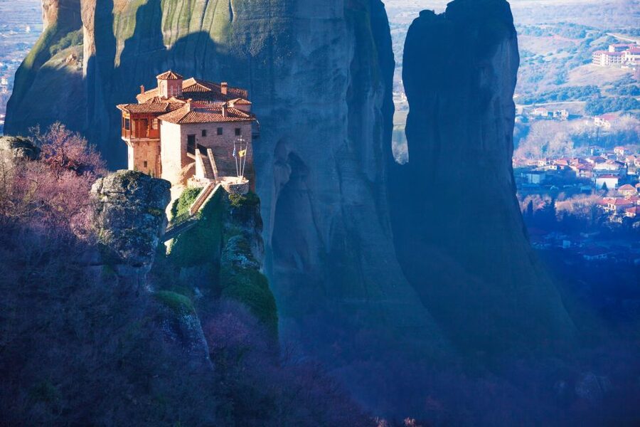 From Athens or Piraeus: Meteora Full-Day Private Trip - Entering one or two monasteries