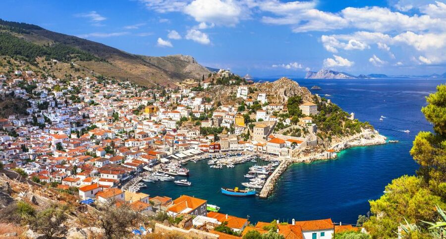 From Athens: Saronic Islands Full-Day Cruise with VIP Seats - Who should book the Saronic Islands VIP cruise?