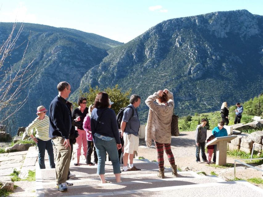 From Athens: Temple of Apollo and Oracle Delphi Day Trip - The Delphi Archaeological Museum and its famous sculptures