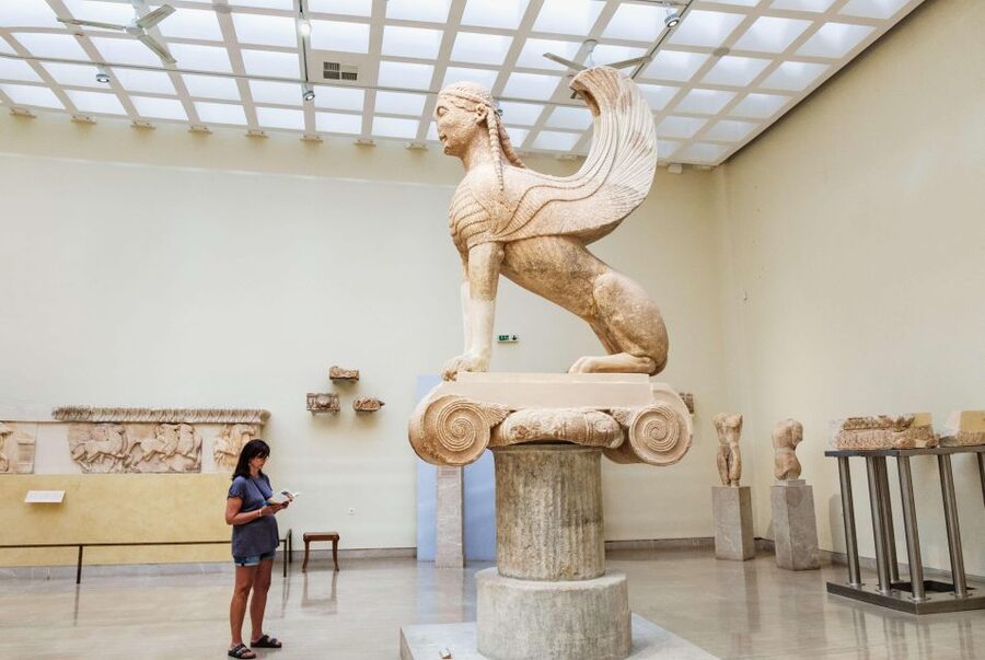 From Athens: Temple of Apollo and Oracle Delphi Day Trip - The drive through Boeotia, Thebes, and Levadia