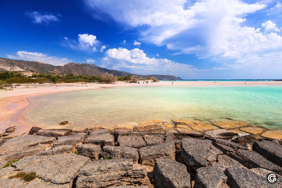 From Chania: Day Trip to Elafonisi Island Pink Sand Beach - How the guides shape the day