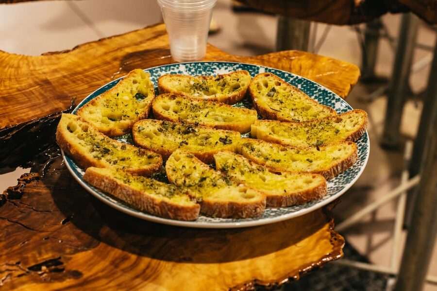 From Chania: Elafonisi and Falasarna Guided Tour with Snacks - What you eat and drink matters here