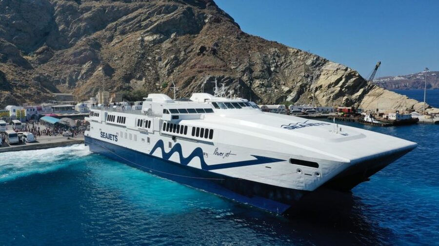 From Chania: Full-Day Trip to Santorini - Two hours in Fira